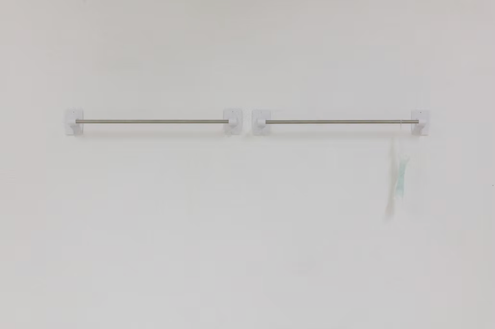 가까운 뼈 / Close Bone